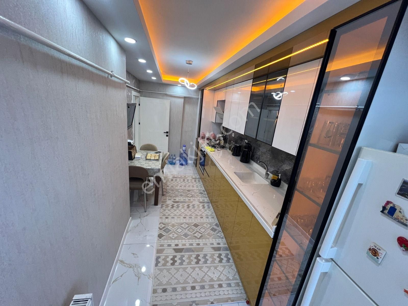 İstasyon Mahallesinde 3+1 Yapılı Katta Kaçırılmayacak Daire - Görsel 4