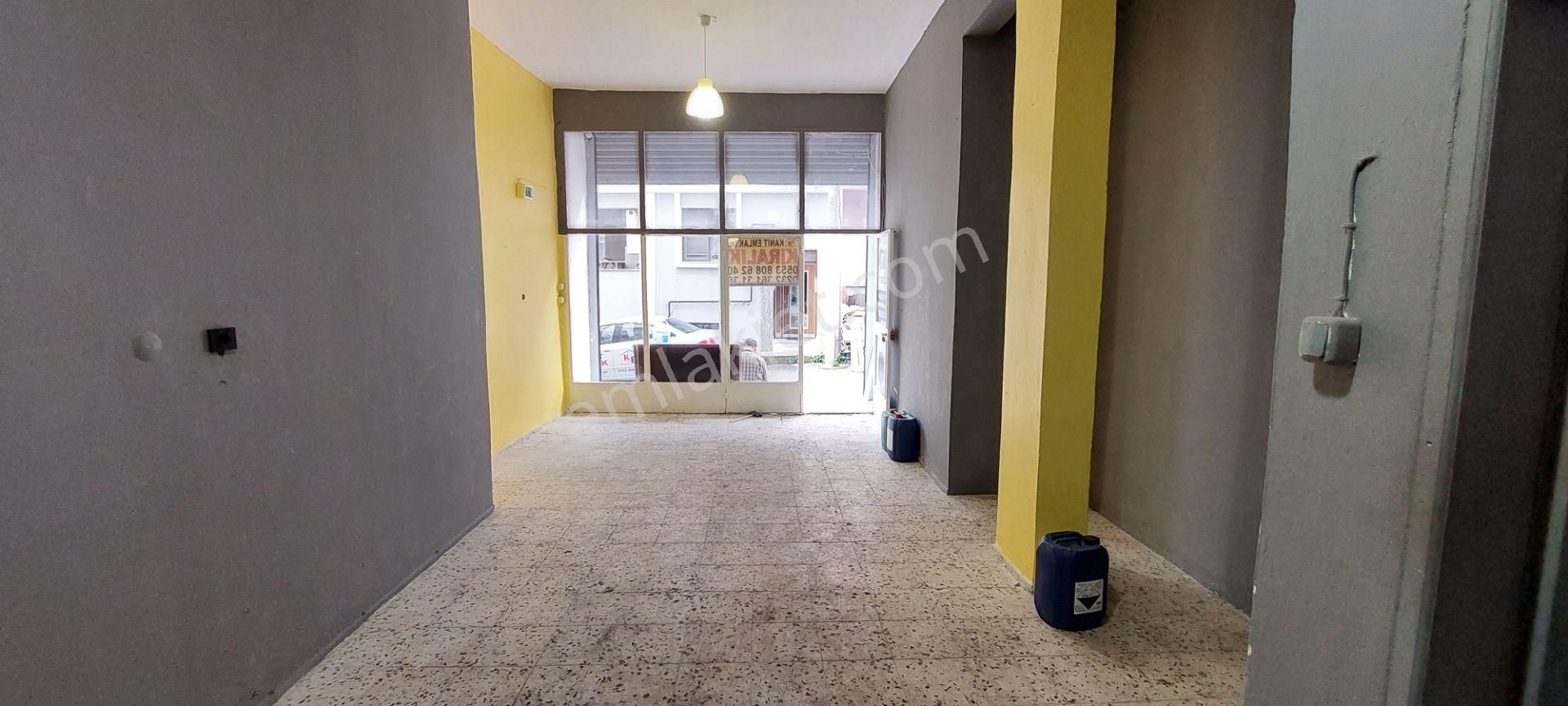 Karşıyaka Elit Sitesinde Kiralık İşyeri Kanıt Emlaktan - Görsel 5