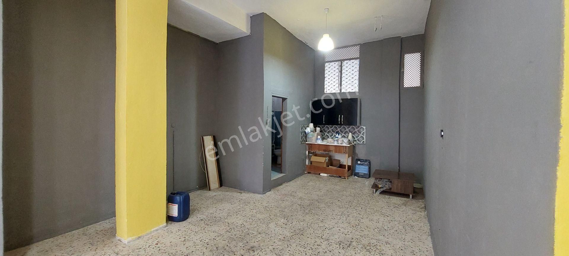 Karşıyaka Elit Sitesinde Kiralık İşyeri Kanıt Emlaktan - Görsel 12
