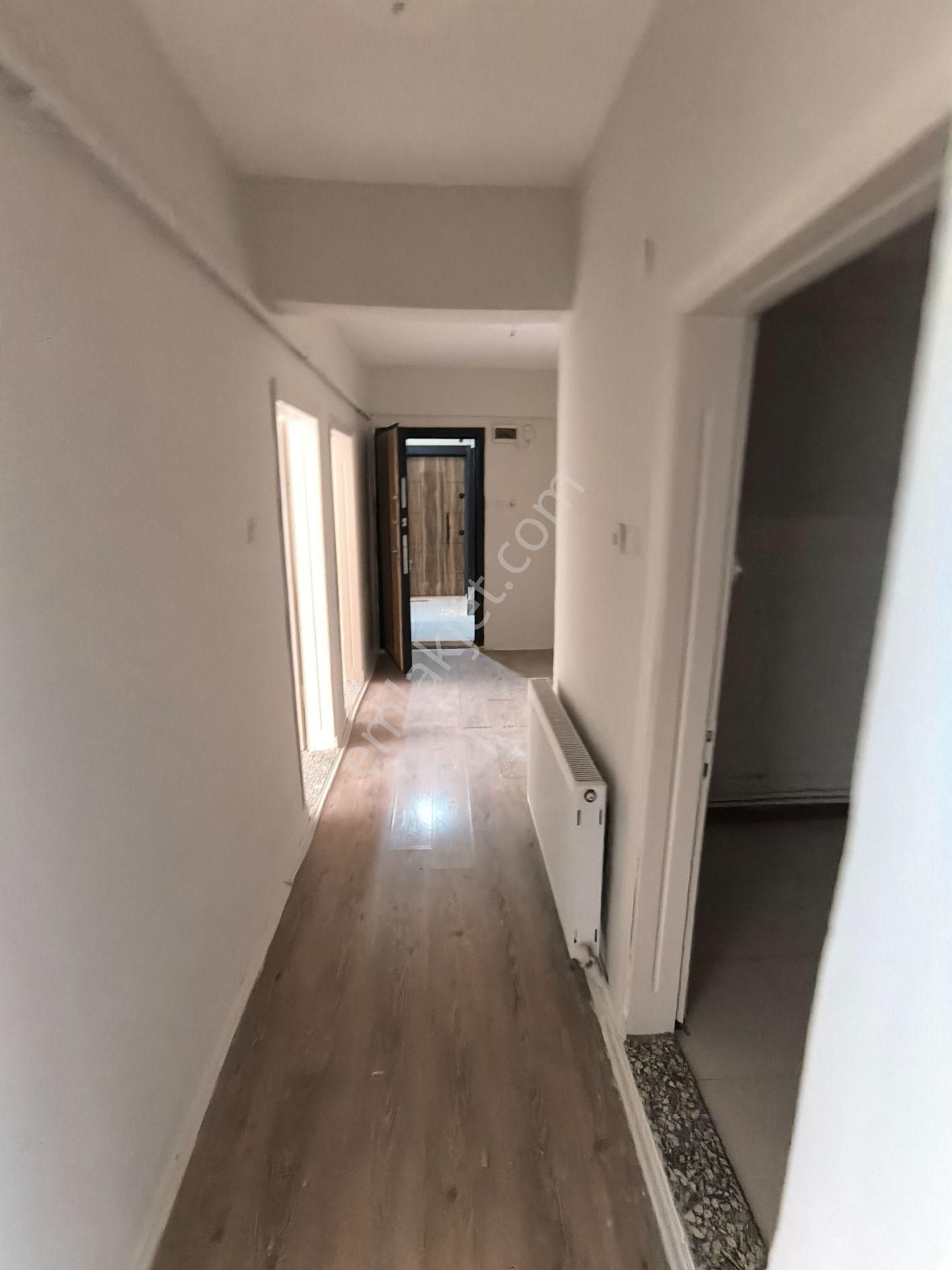 Kariyer'den Kemalpaşa Mah Zemin Kat 2+1 100m² Kiralık Daire - Görsel 9