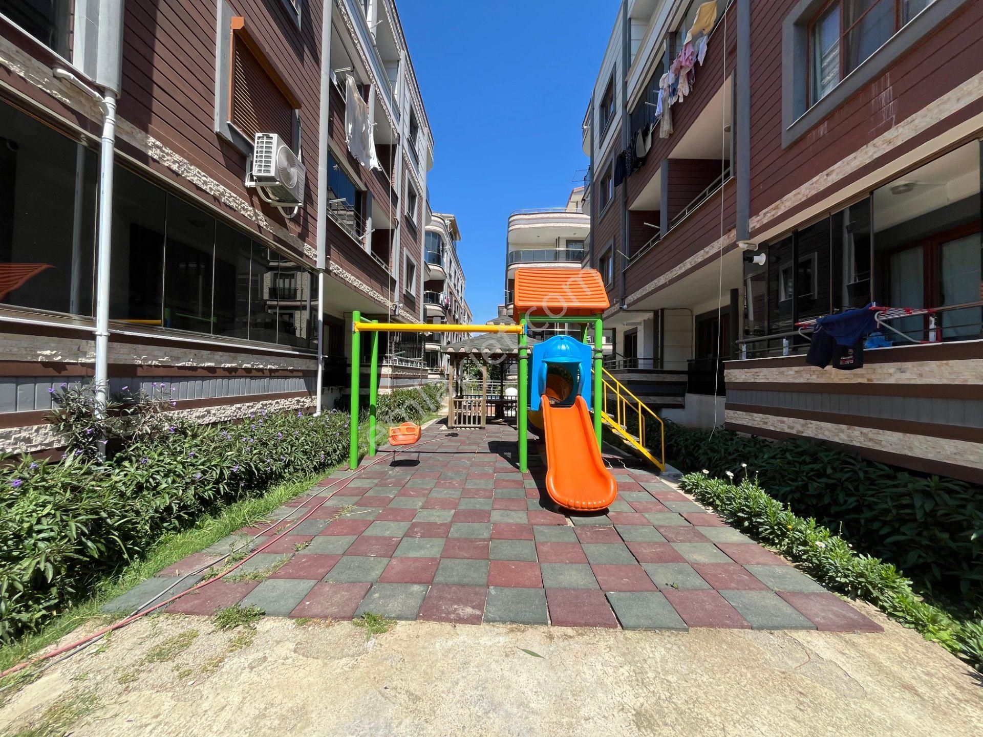 Parstan Altınkumda Havuzlu Kapalı Otoparklı Eşyalı 3+1 Dubleks - Görsel 29