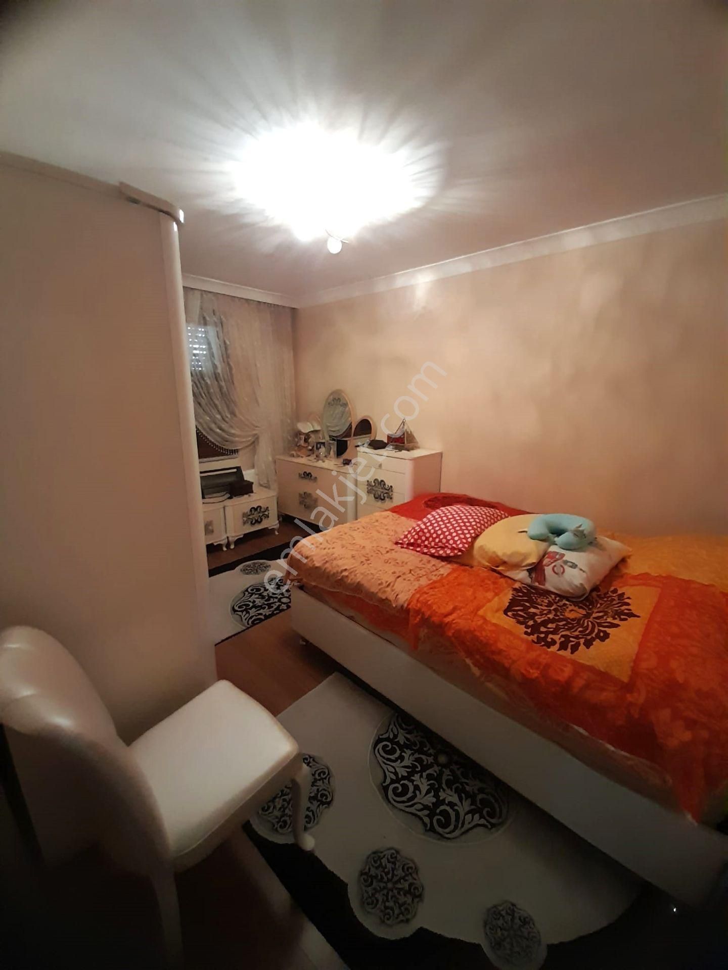 Parstan Altınkumda Havuzlu Kapalı Otoparklı Eşyalı 3+1 Dubleks - Görsel 9