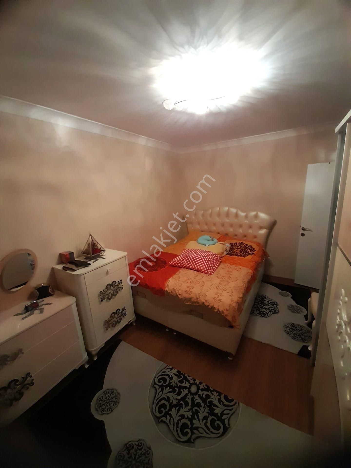 Parstan Altınkumda Havuzlu Kapalı Otoparklı Eşyalı 3+1 Dubleks - Görsel 8