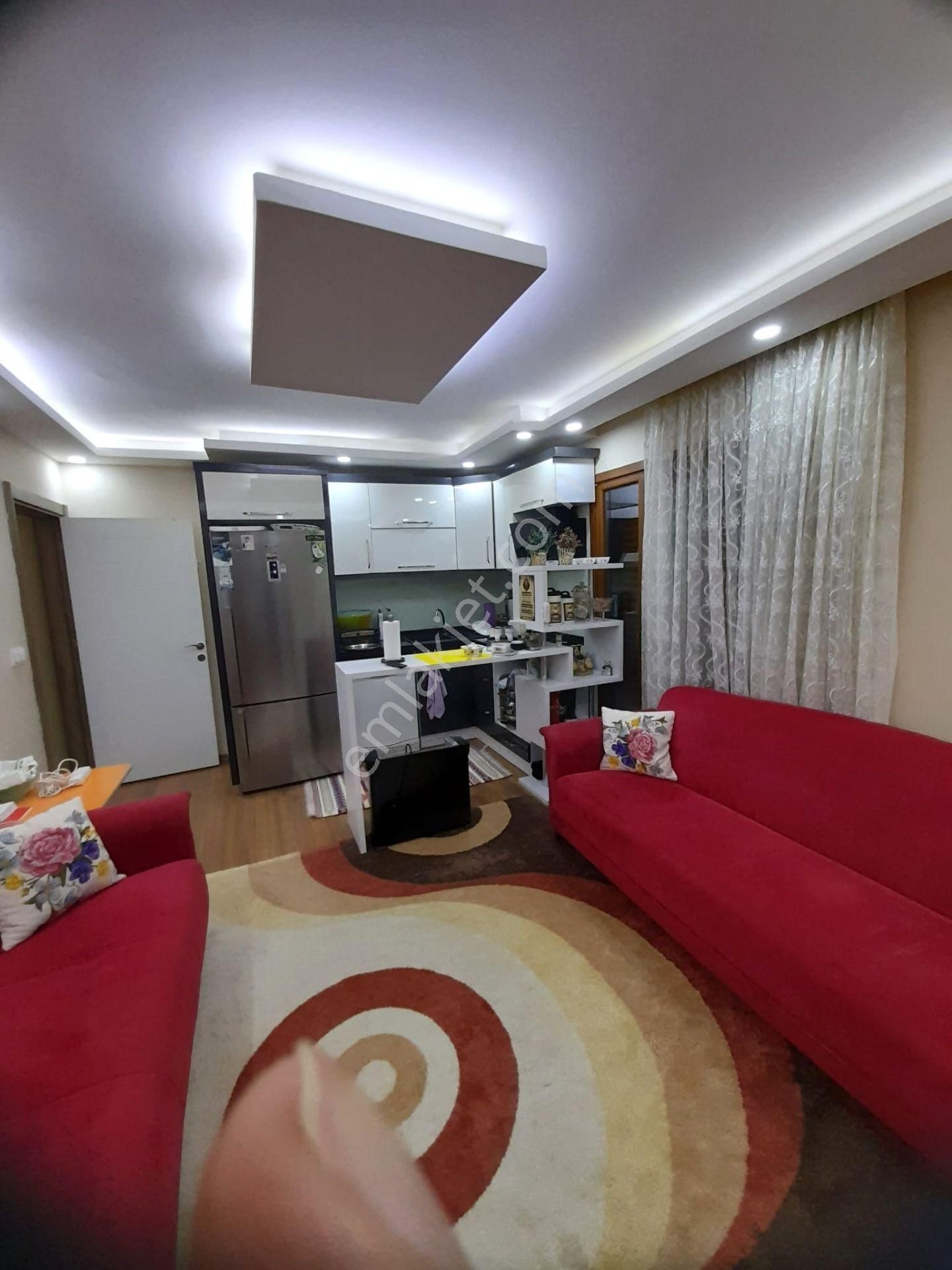 Parstan Altınkumda Havuzlu Kapalı Otoparklı Eşyalı 3+1 Dubleks - Görsel 6