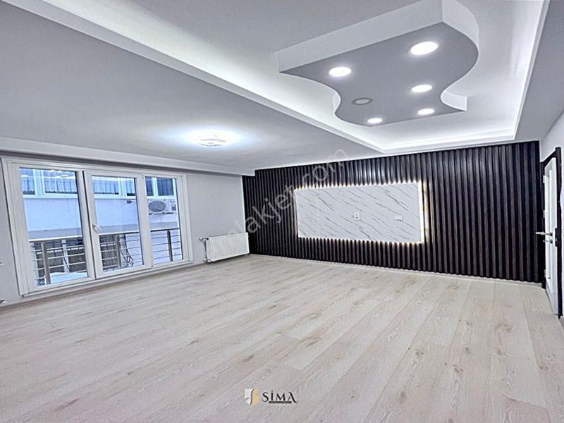 Ardıçlı Villalarına Komşu Dekorlu 2+1 Balkonlu Arakat Daire