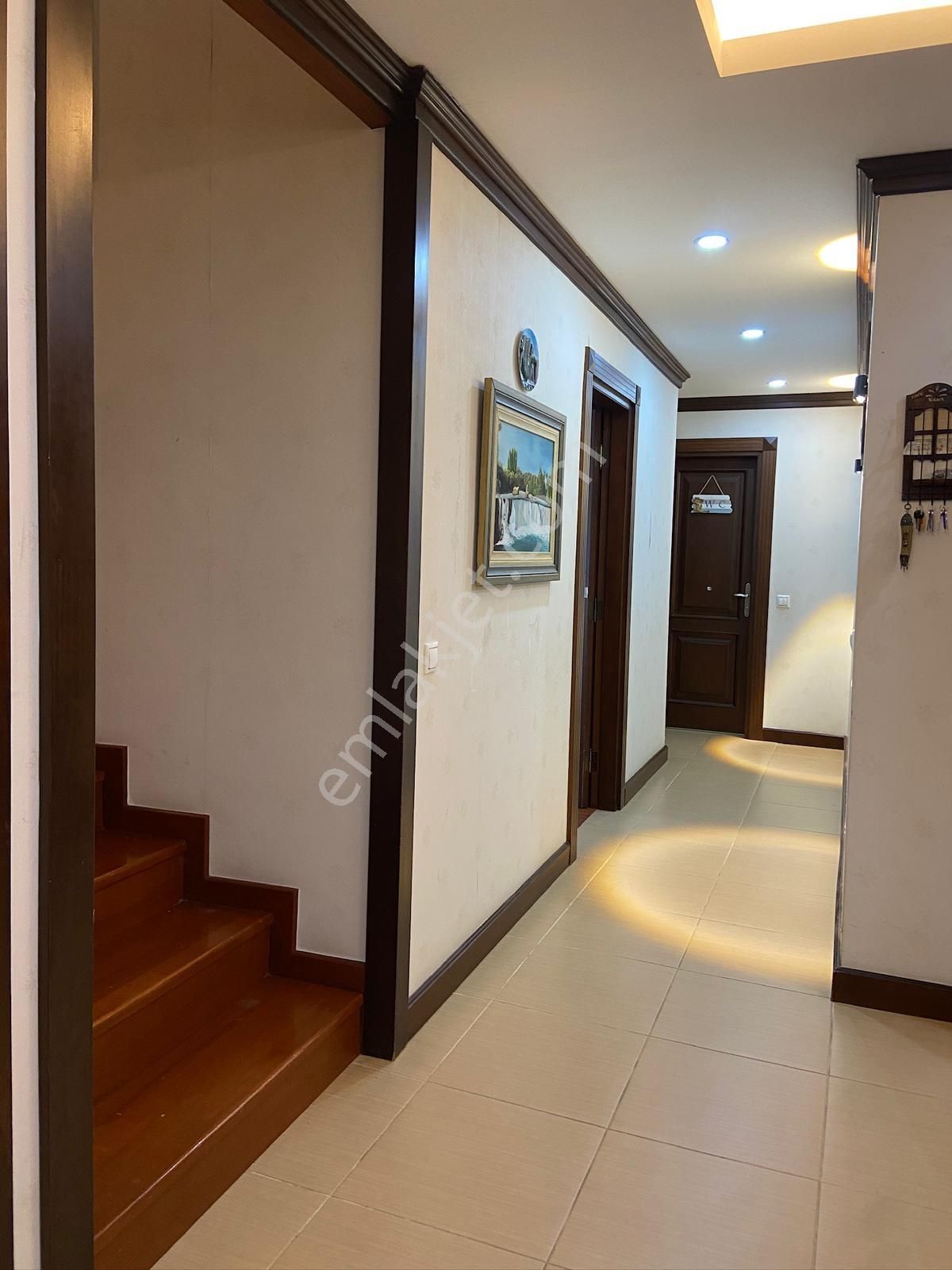 Satılık 5+1 Dubleks Daire Deniz Manzaralı - Görsel 13