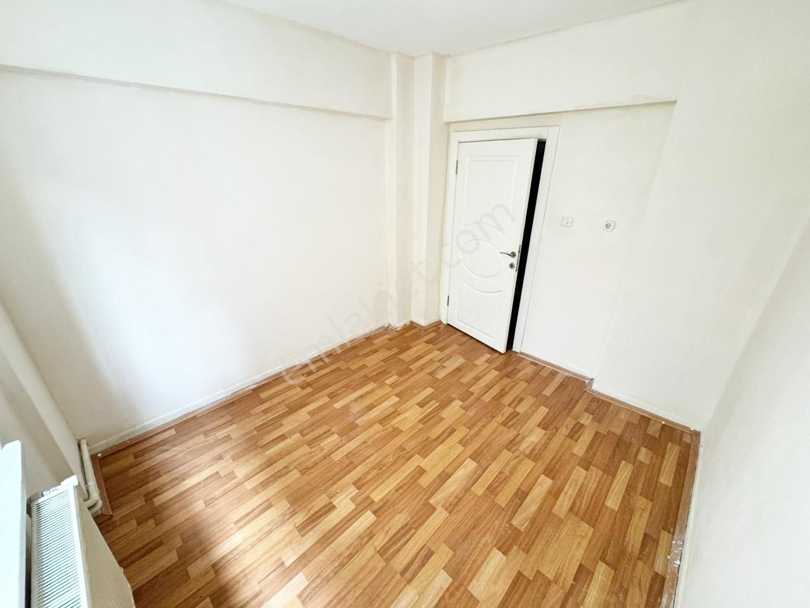 Plevne Mah'de Kredi-eminevim'e Uygun Trene Yakın Ön Cephe Daire - Görsel 35