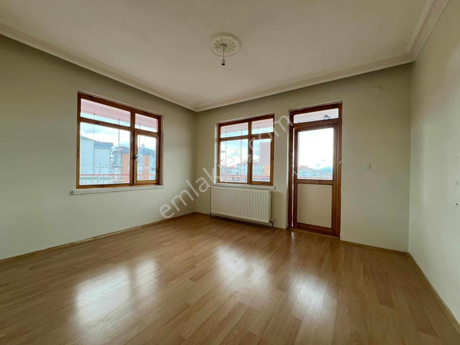 Engin Emlak'tan Akyurt Yeşiltepe Mah. Cadde Üzerinde Kiralık 3+1 - Görsel 28