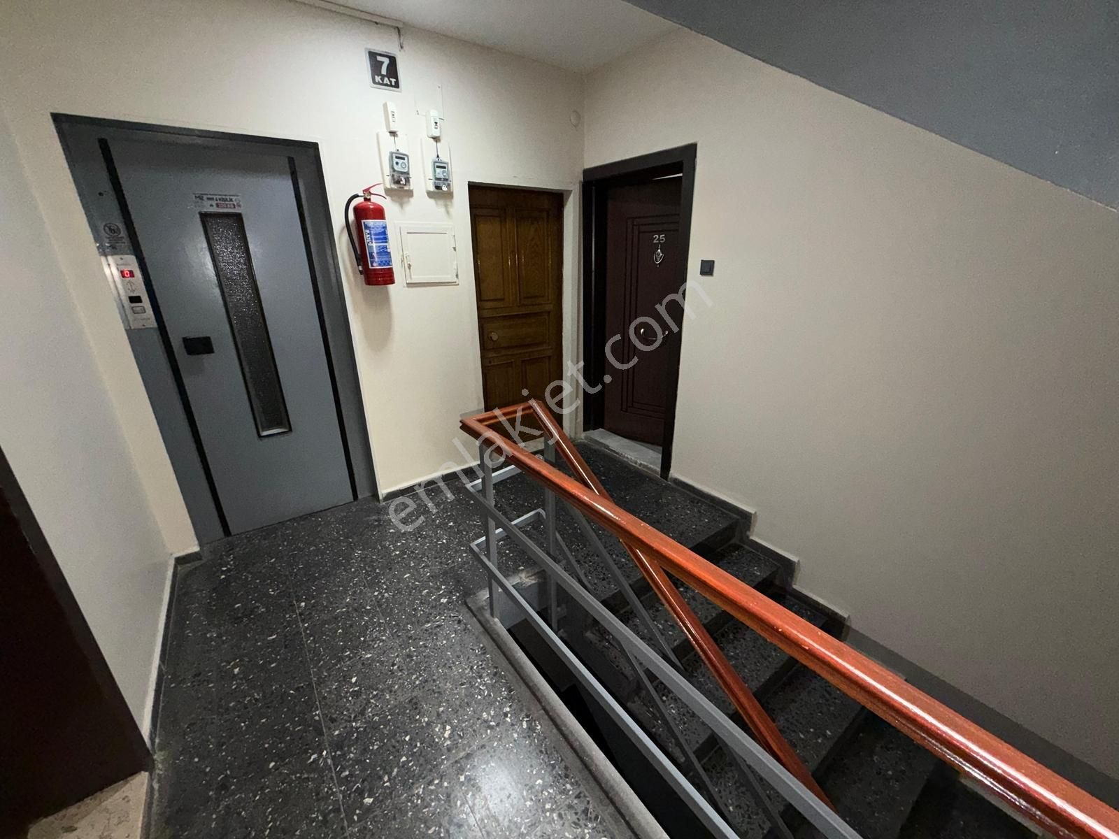 Kılıçsoy'dan Necatibey Cad. Eşyalarıyla Satılık 1+1 Ofis - Görsel 21