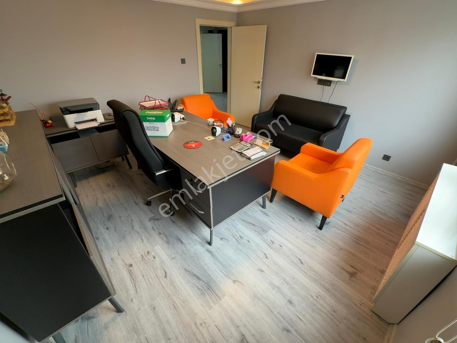 Kılıçsoy'dan Necatibey Cad. Eşyalarıyla Satılık 1+1 Ofis - Görsel 15