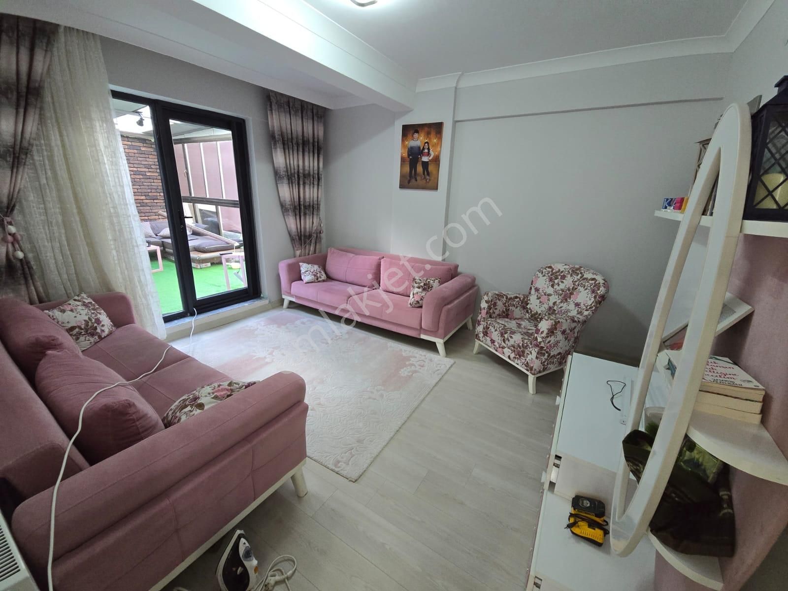 Cadde Üstü Ön Cephe Kış Bahçeli 1. Katta 4+1 Ultra Lüks Daire - Görsel 25