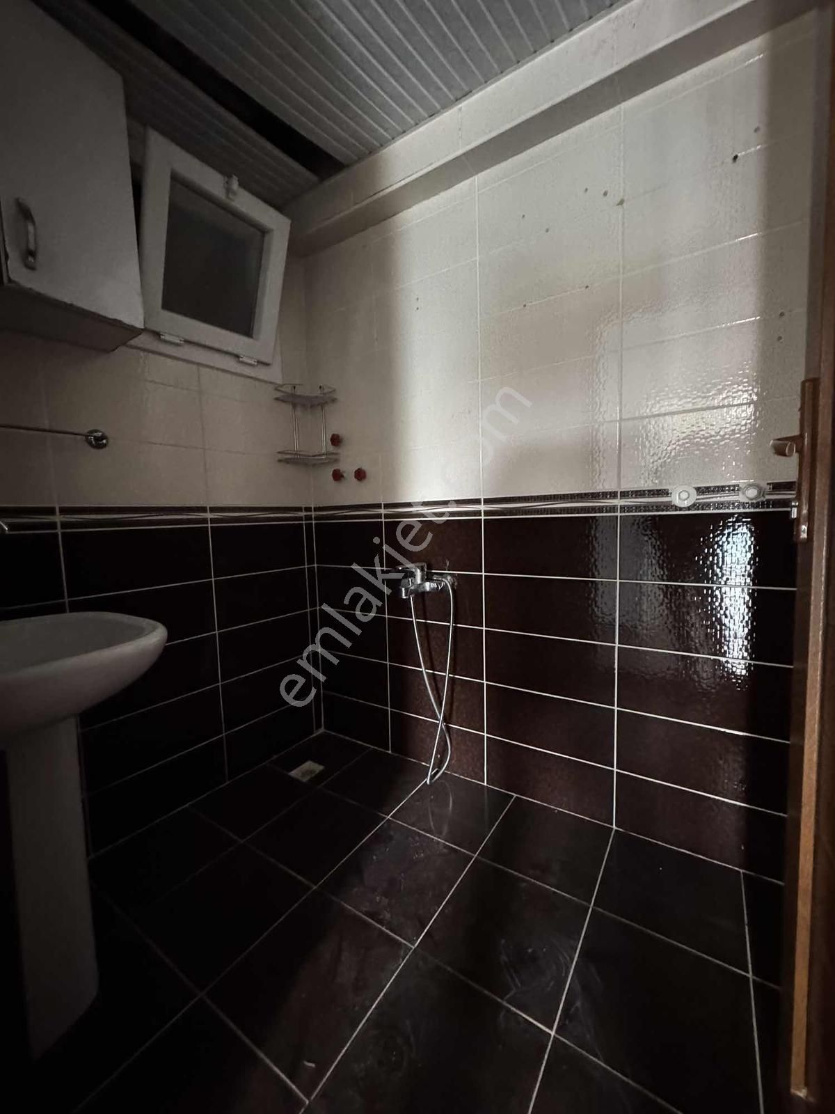 Buca İnönü Mah 90 M2 Cadde Üzeri Dgazlı Kiralık 2.kat Köşe Daire - Görsel 15