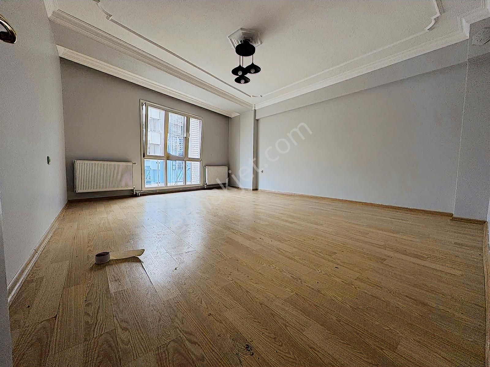 Buca İnönü Mah 90 M2 Cadde Üzeri Dgazlı Kiralık 2.kat Köşe Daire - Görsel 17