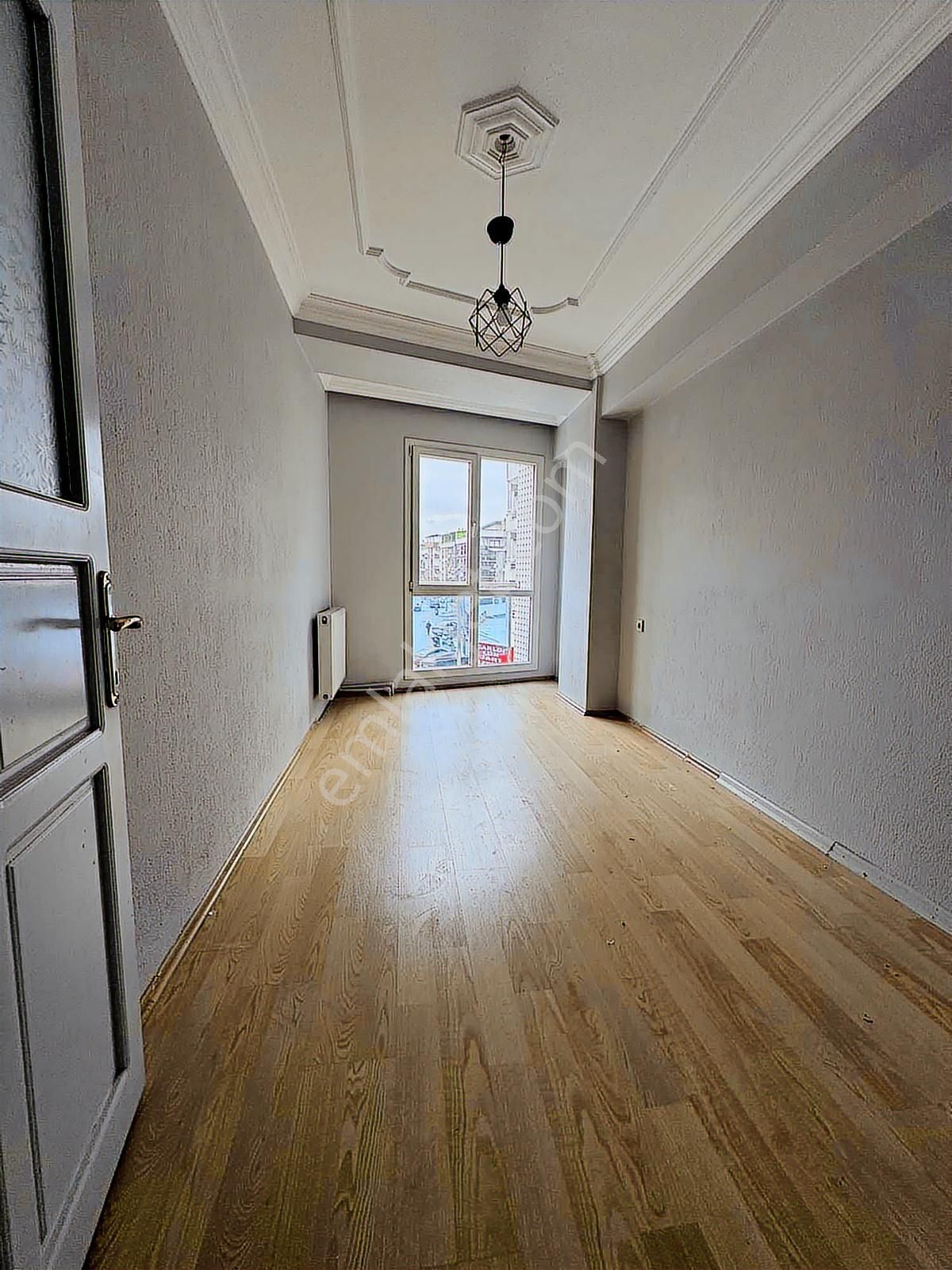 Buca İnönü Mah 90 M2 Cadde Üzeri Dgazlı Kiralık 2.kat Köşe Daire - Görsel 18
