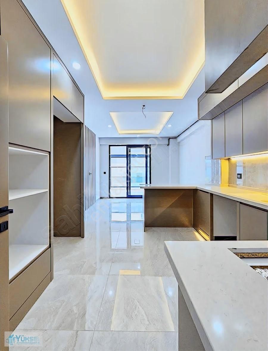 Denizli Karahasanlı Da Havuzlu 3.5+1 Panjurlu Giyotin Cam Balkonlu Satılık Ultra Lüks Daireler - Görsel 12