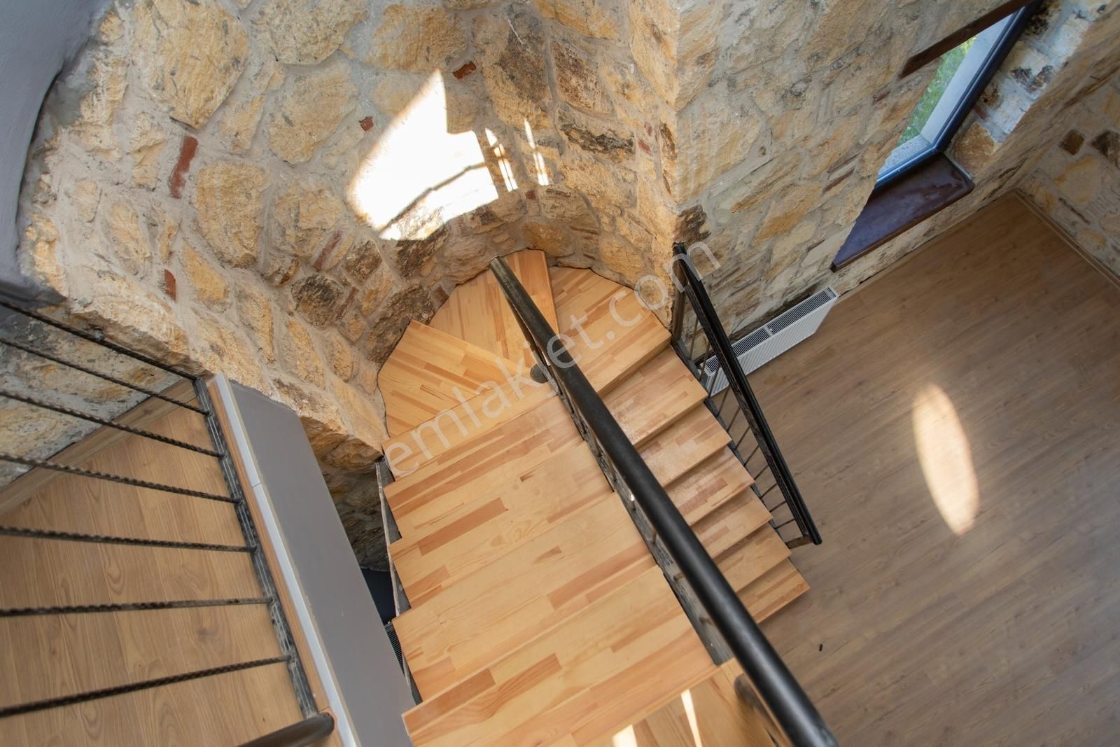 Foça Bağarası Villalar Bölgesinde Satılık Müstakil 5+2 Taş Villa - Görsel 30