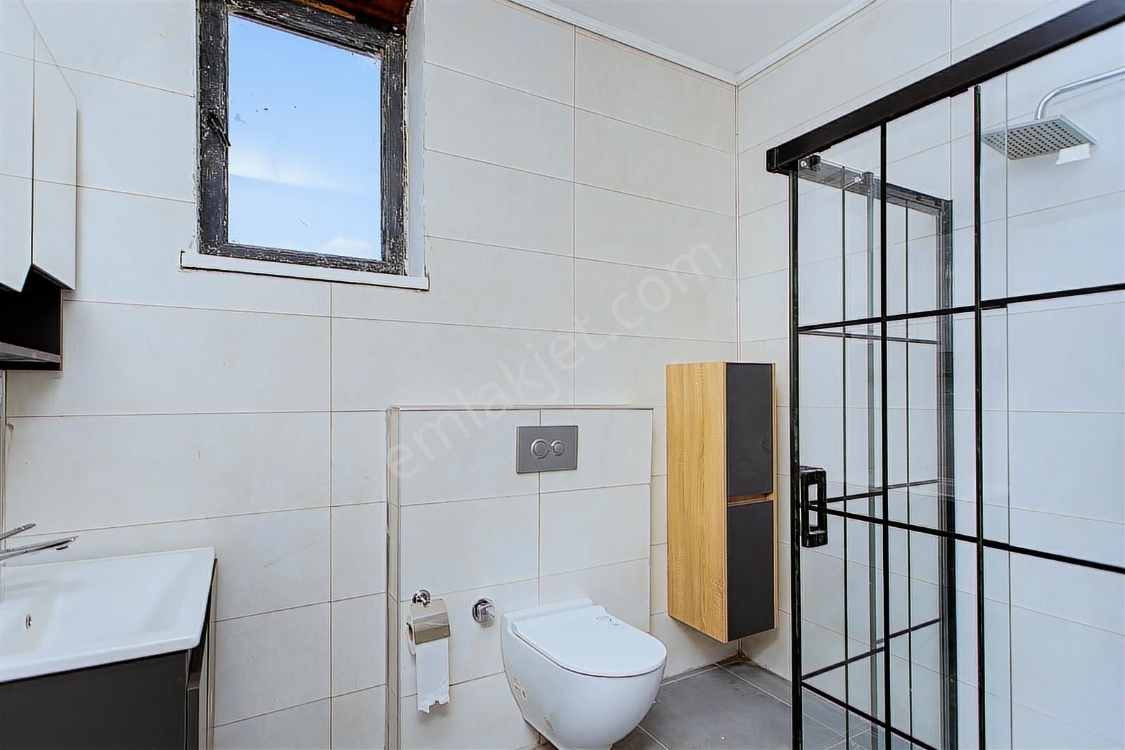 Foça Bağarası Villalar Bölgesinde Satılık Müstakil 5+2 Taş Villa - Görsel 2