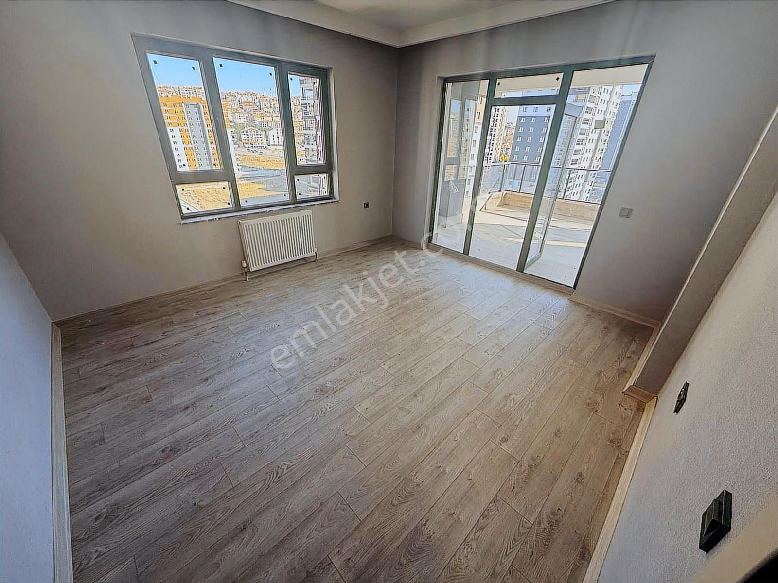 Ovacık Merkezde 4+1 200 M2 Sosyal Donatılı Kaçmaz Lüx Rezidans - Görsel 30