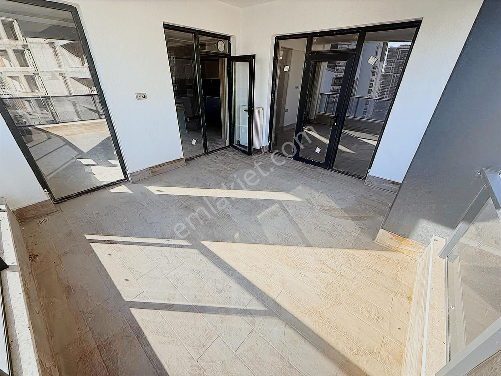 Ovacık Merkezde 4+1 200 M2 Sosyal Donatılı Kaçmaz Lüx Rezidans - Görsel 19