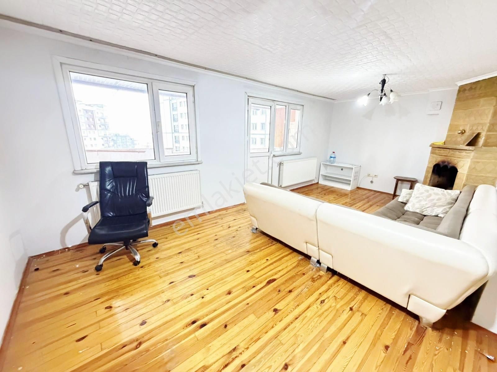 !!! Kelepir !!! 21m² Arsa Paylı - Subayevlerinde - Geniş 2+1 - Görsel 3