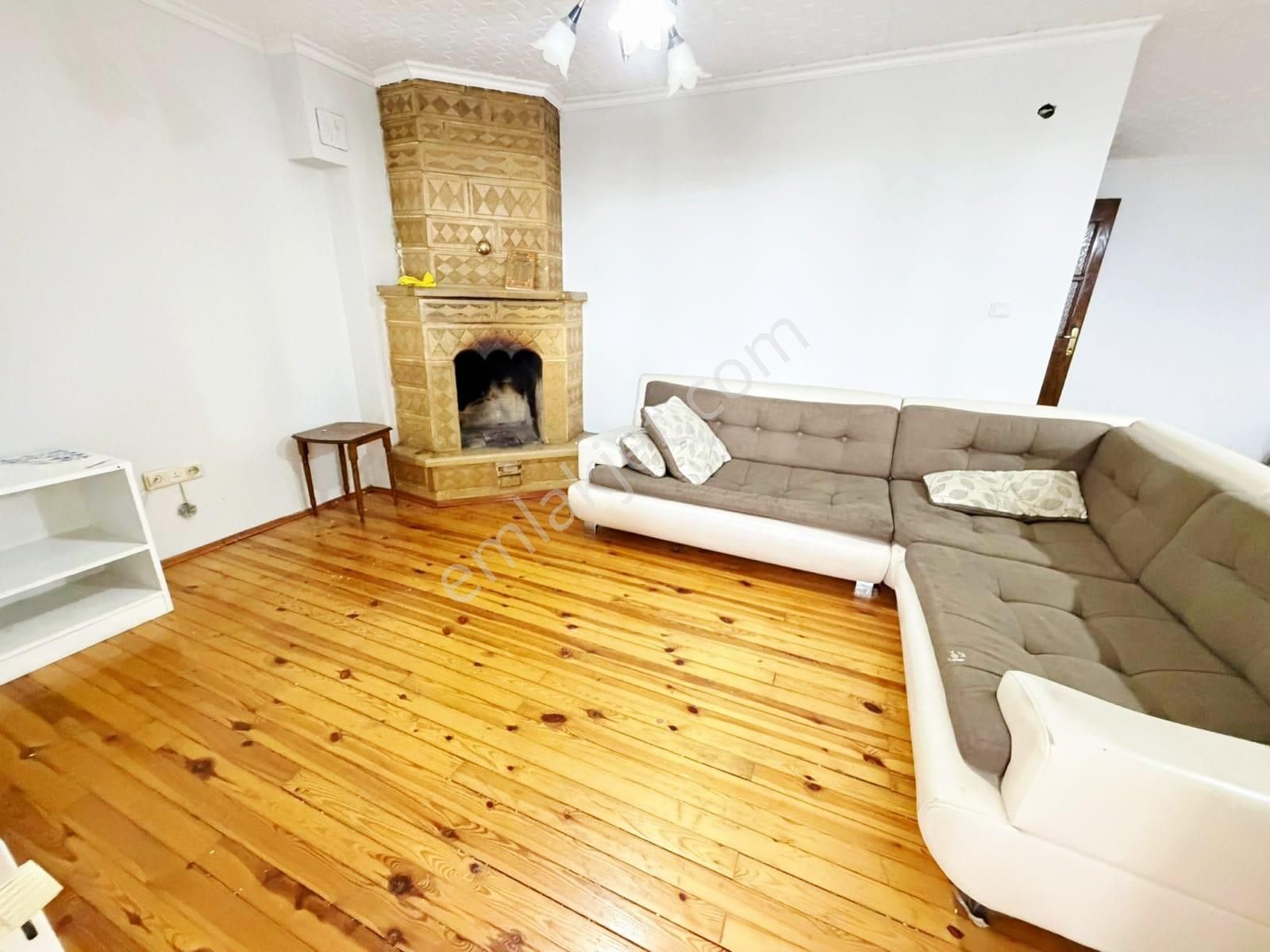 !!! Kelepir !!! 21m² Arsa Paylı - Subayevlerinde - Geniş 2+1