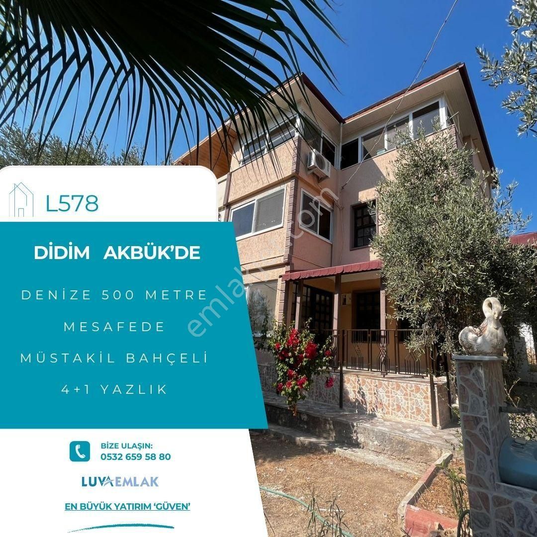 Didim Akbük'te Denize 500 Mt Mesafede Deniz Manzaralı Geniş Bahçeli 4+1 Yazlık
