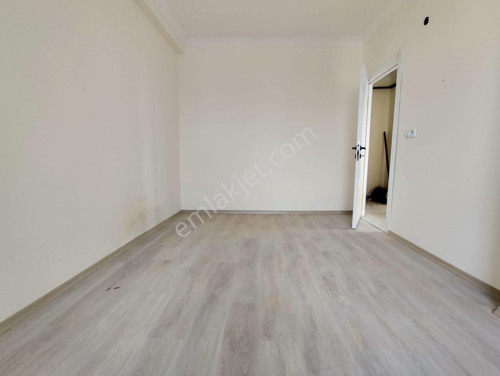 Adnan Kahveci Cad Yürüme Arakat 2+1 İskanlı-balkonlu Sıfır Daire - Görsel 8
