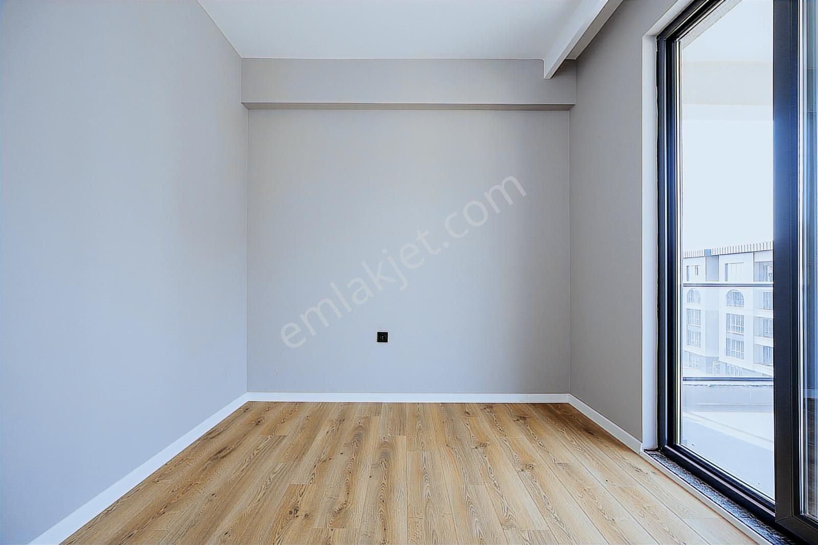 Prestijli Konum Balat'ta Satılık Ayrı Mutfak 2+1 - Görsel 25