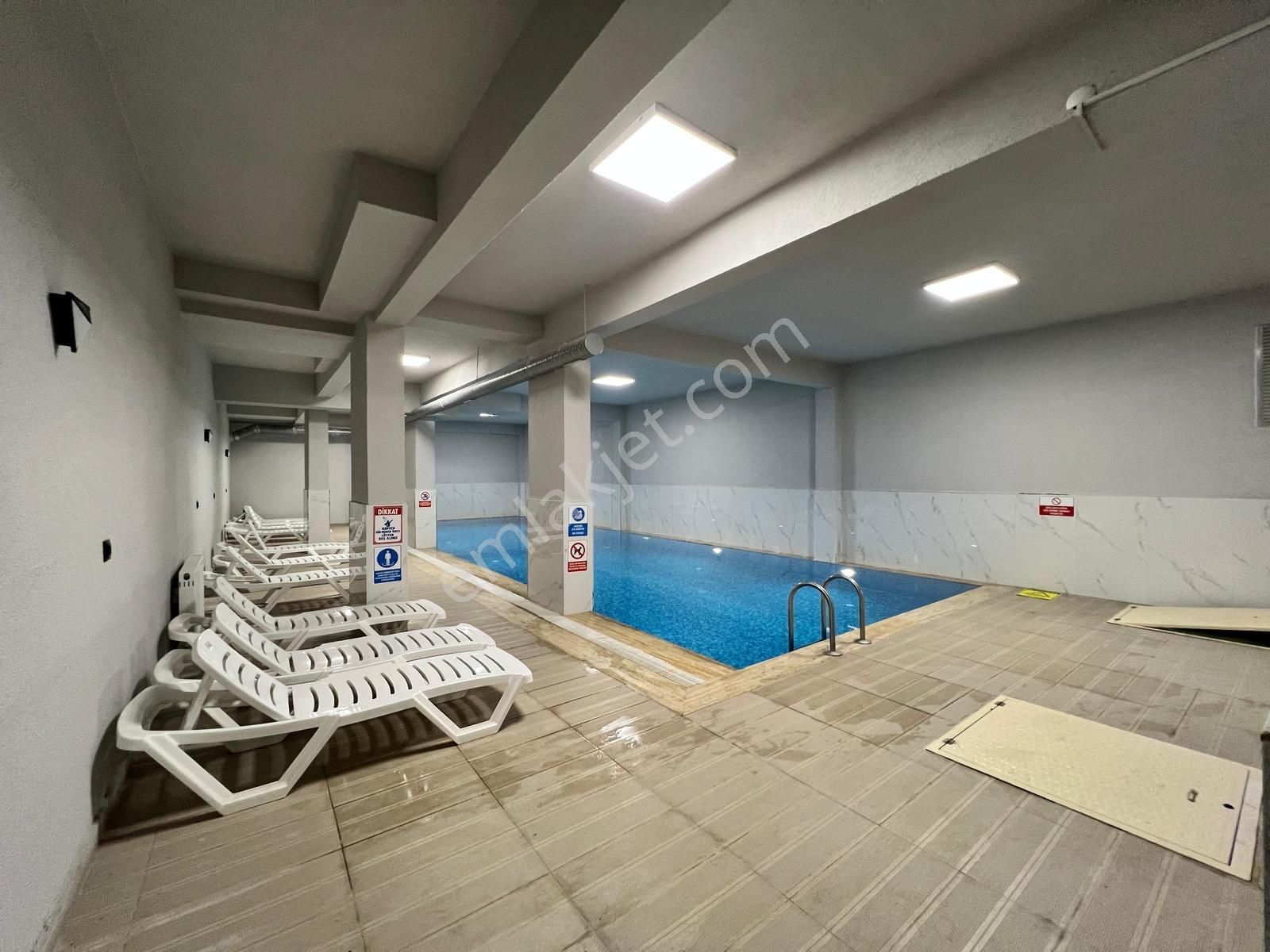 Redstone'dan Uysal Boulevard'da Satılık 1+1 Daire - Görsel 10