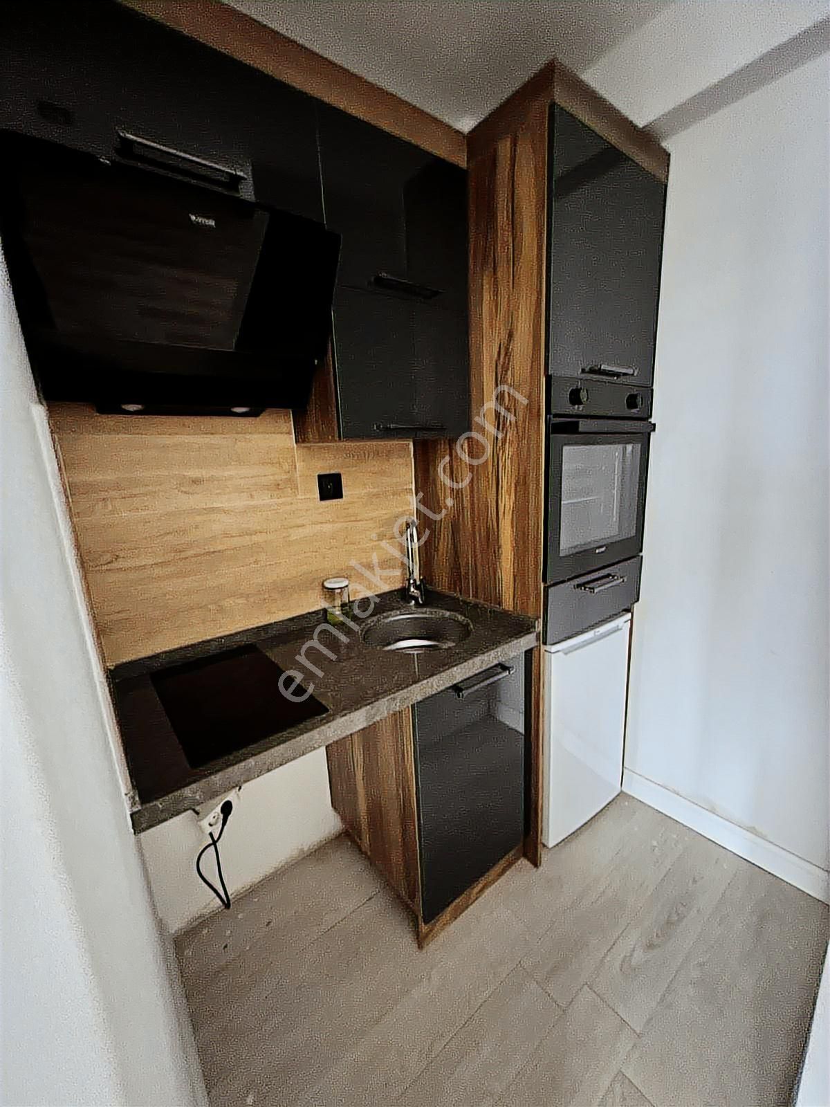 Redstone'dan Uysal Boulevard'da Full Eşyalı Kiralık 1+1 Daire - Görsel 16