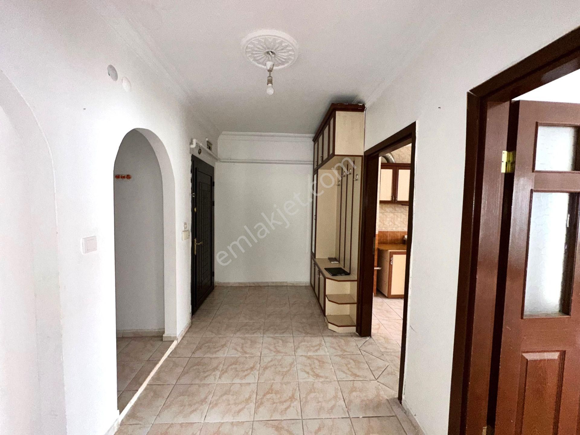 Uzman Emlak Ofisinden Hisar Mh.de Katta Geniş Bağımsız 3+1 Daire - Görsel 17