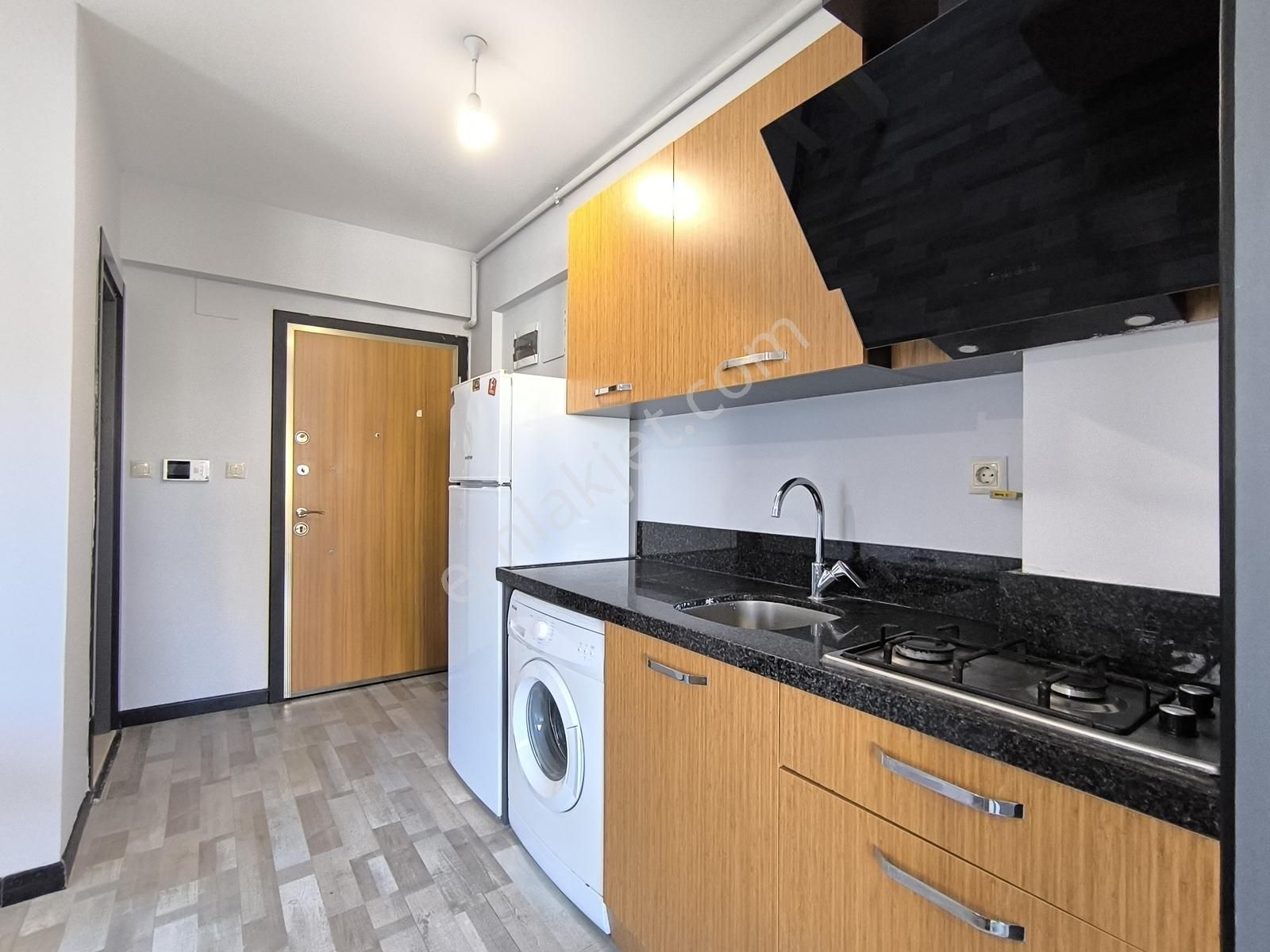 Cb Level'dan Şehir Merkezinde 1+1 Eşyalı Kiralık Daire - Görsel 8