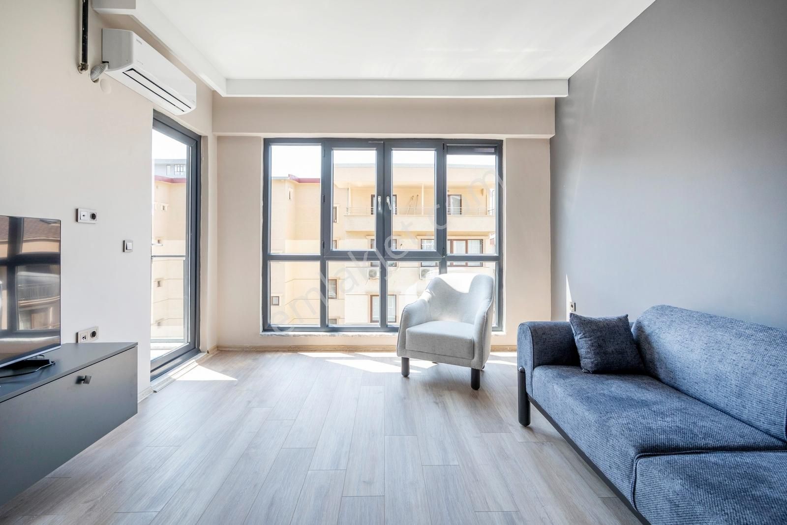 Cb Level'dan 23 Nisan Mah. Meva Projesi Lüks Eşyalı 1+1 Daire - Görsel 22