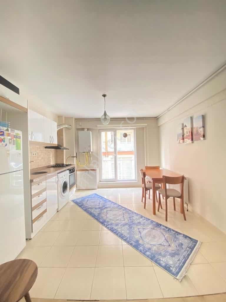 Cb Level'dan Merkezi Konumda 2+1 Eşyalı Geniş Yatırımlık Daire - Görsel 3