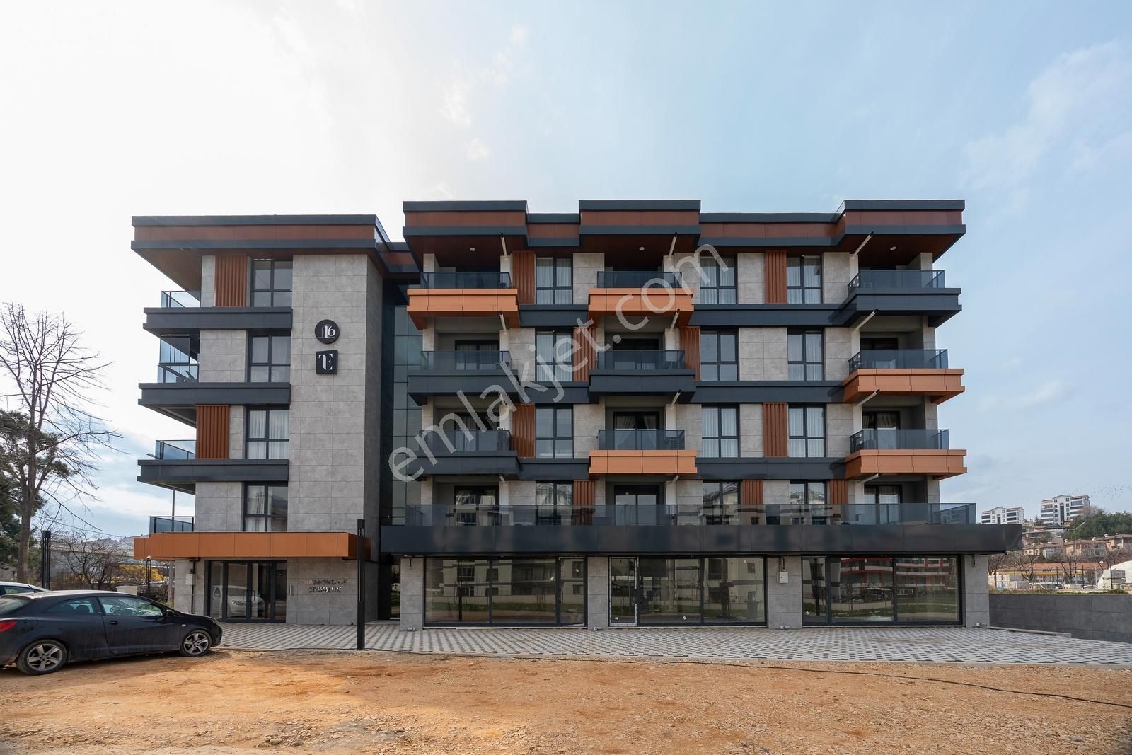 Cb Level'dan Prestijin Adresi Odunlukta Satılık 1+1 Eşyalı Daire