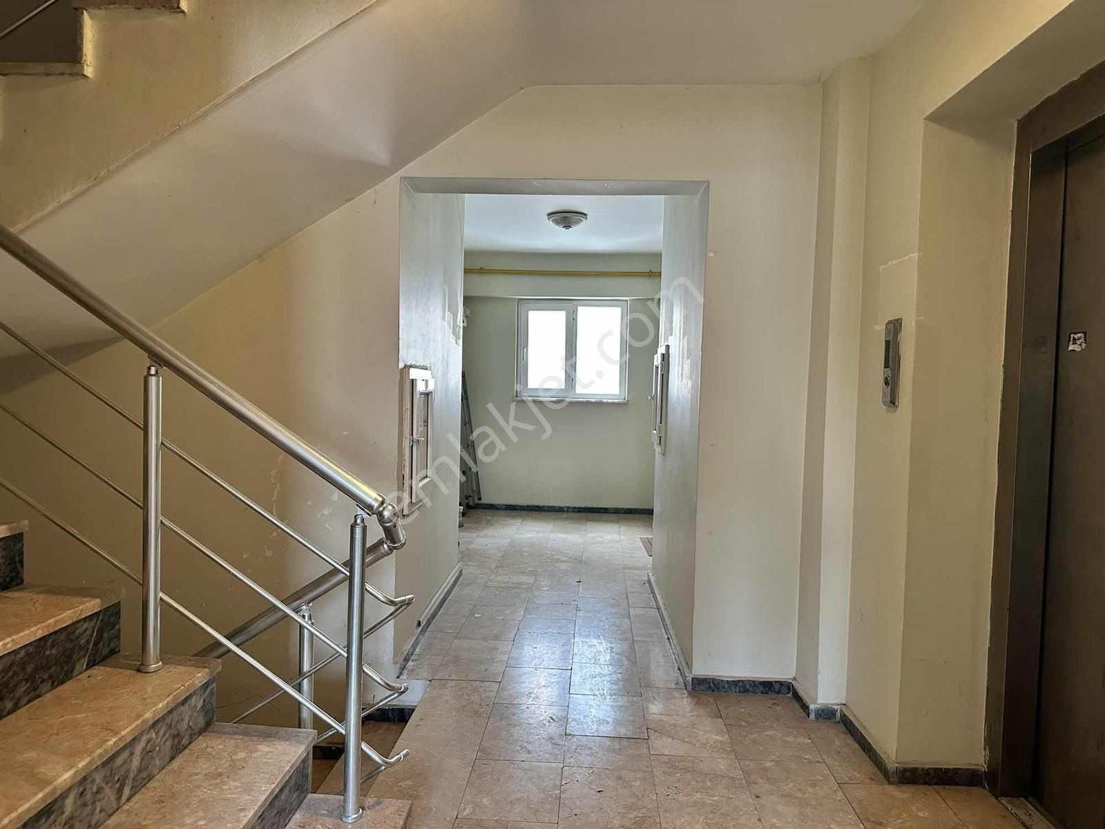 Cb Level'dan Merkezi Konumda 2+1 Eşyalı Kiralık Daire - Görsel 9