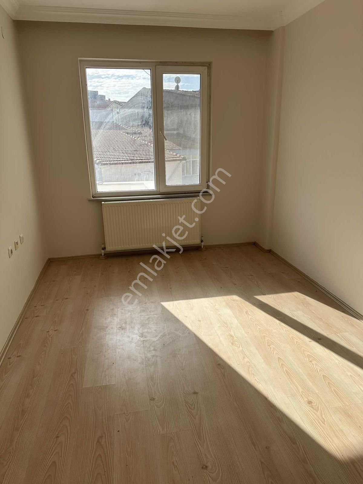 Karacabey Abdullapaşa Mahallesinde Satılık Bakımlı Daire - Görsel 3