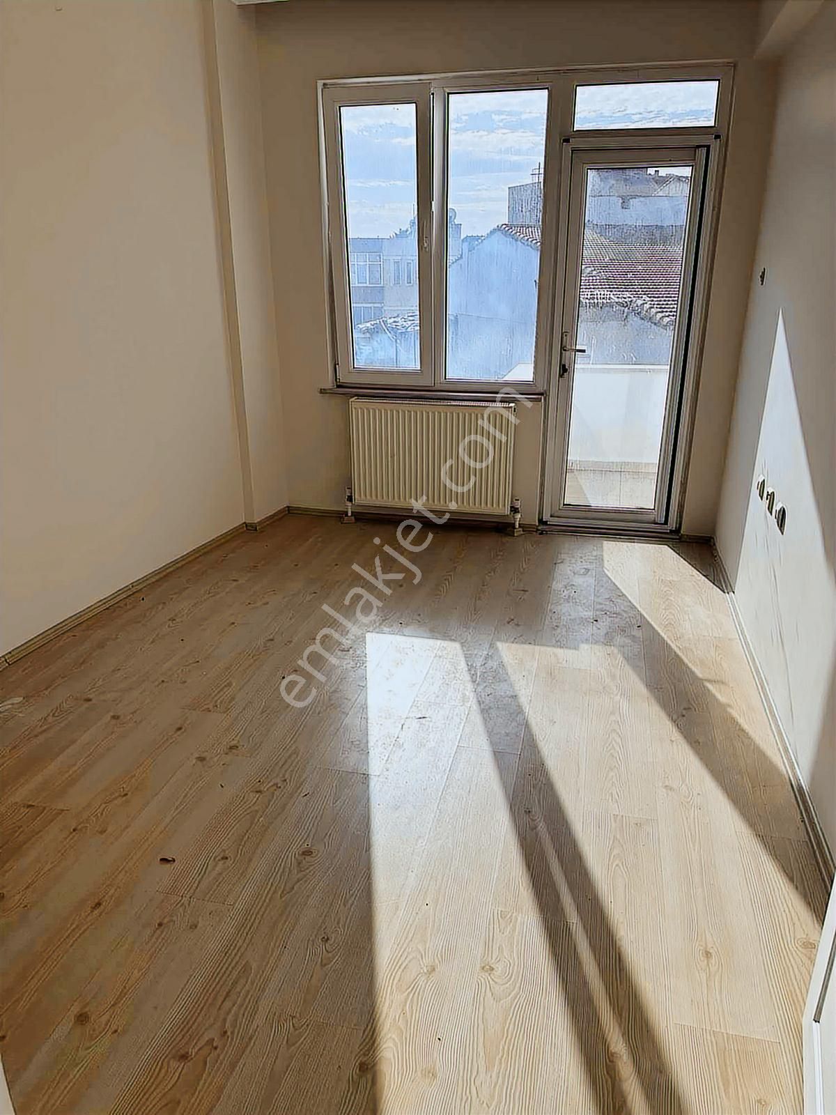 Karacabey Abdullapaşa Mahallesinde Satılık Bakımlı Daire - Görsel 2