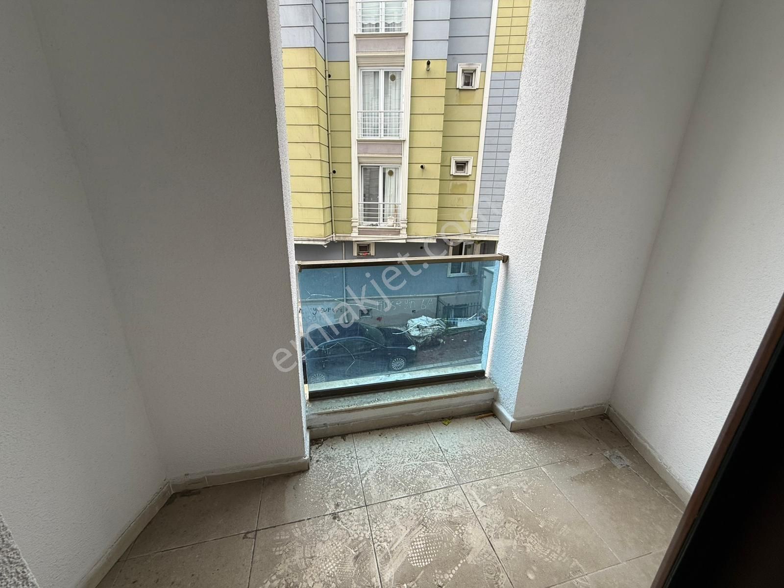 Mehterçeşme Mah'de 2+1 Yeni Bina Metrobüse Yakın Fırsat Arakat ! - Görsel 13