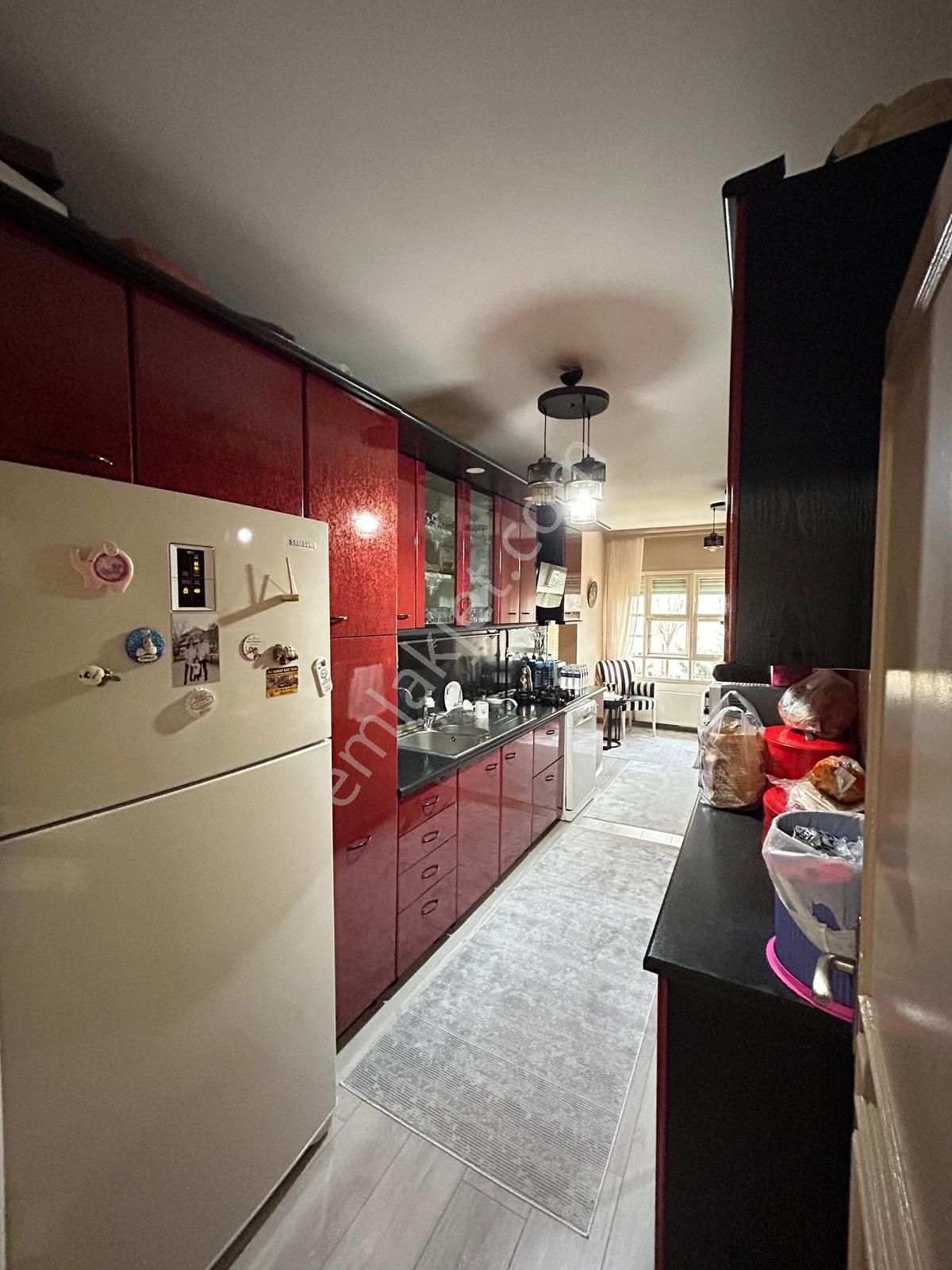 Ataköy Gazi Sitesi'nde Satılık 3+1 Modern Daire -- Krediye Uygun - Görsel 29
