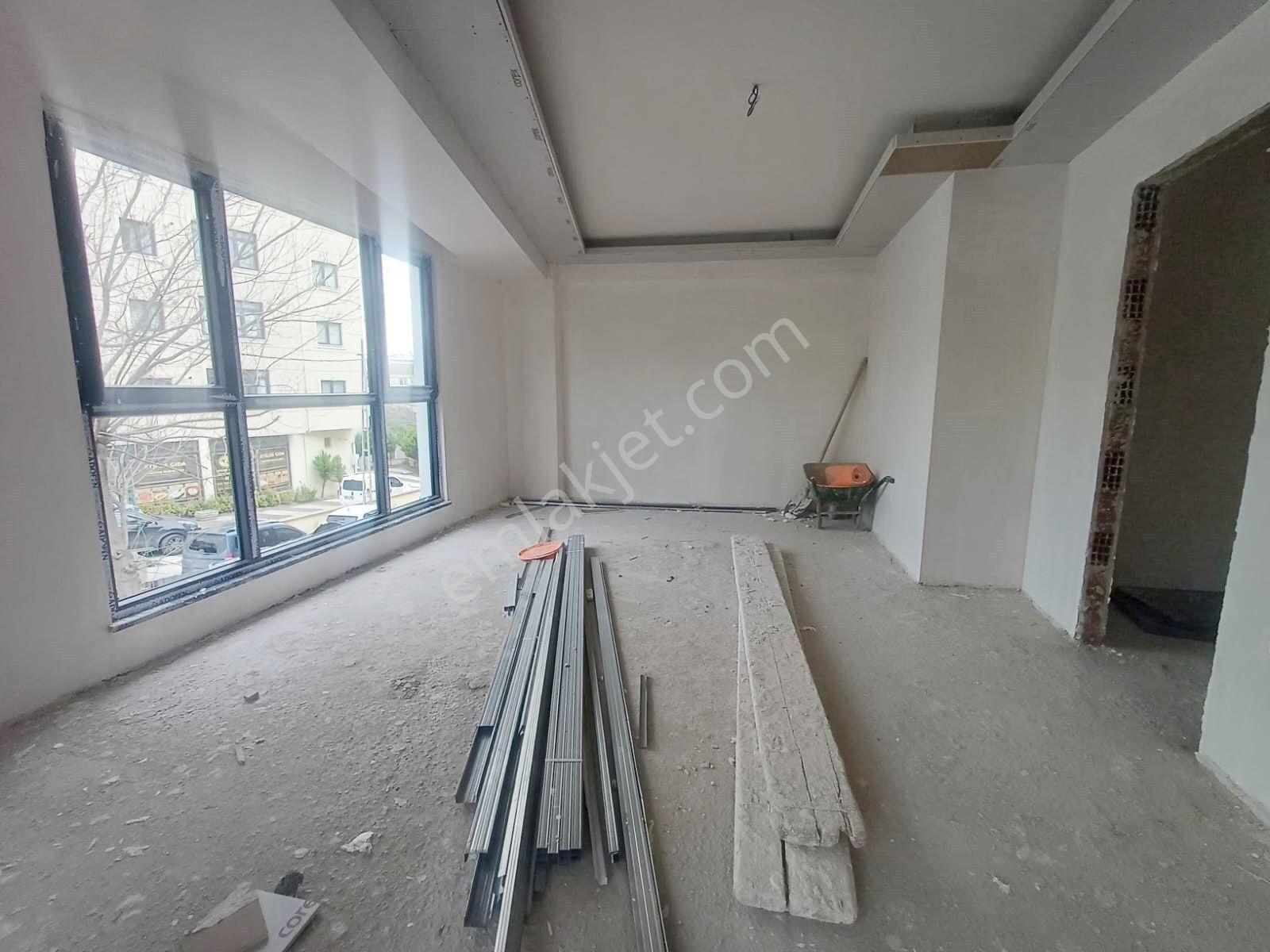 Mertcan Dan Hürriyet Mah Ebeveyn Banyolu 3+1 Arakat Sıfır Satılık