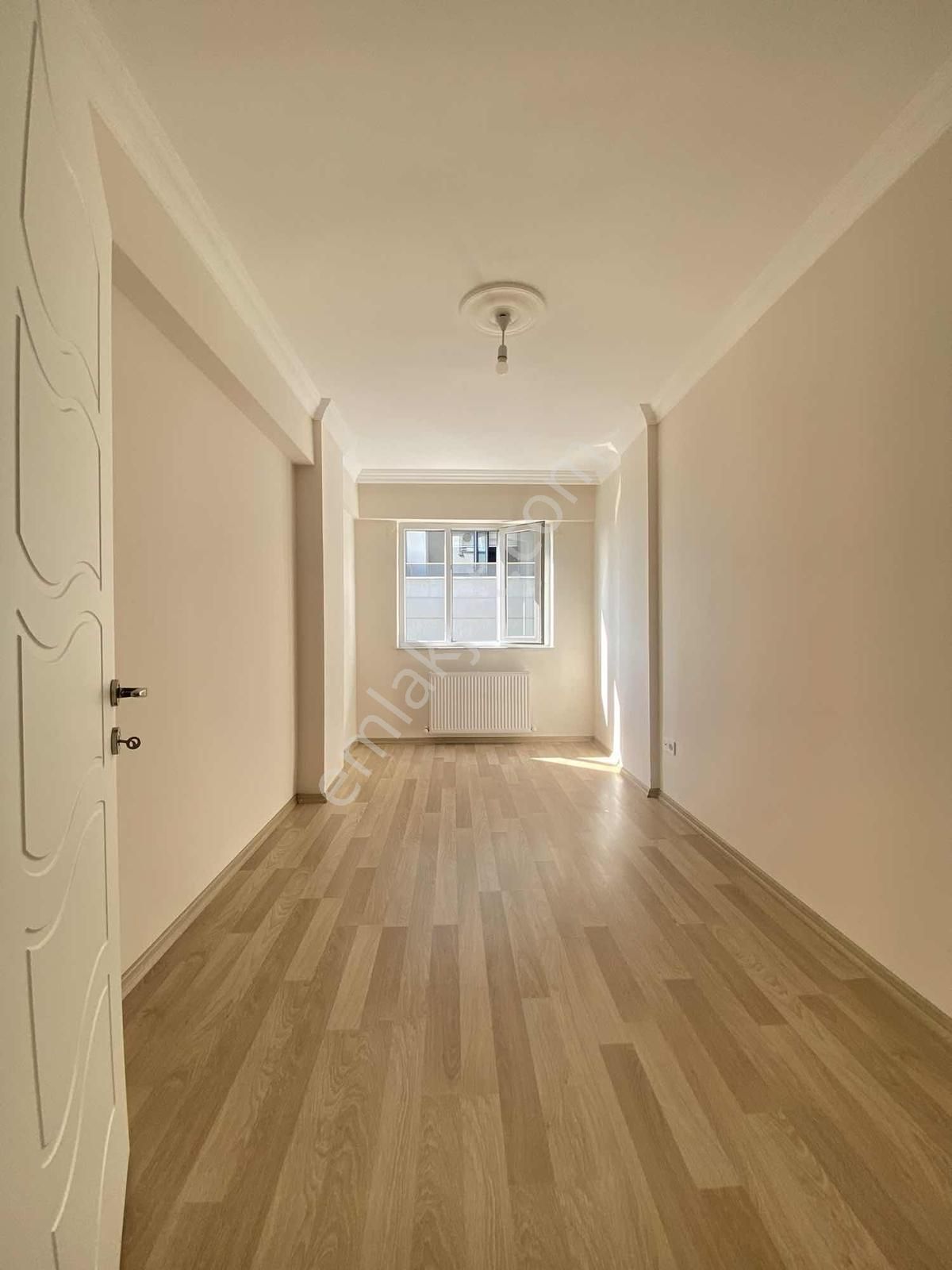 Cb Level'dan Merkezi Konumda 2+1 Ayrı Mutfak Kiralık Daire - Görsel 4