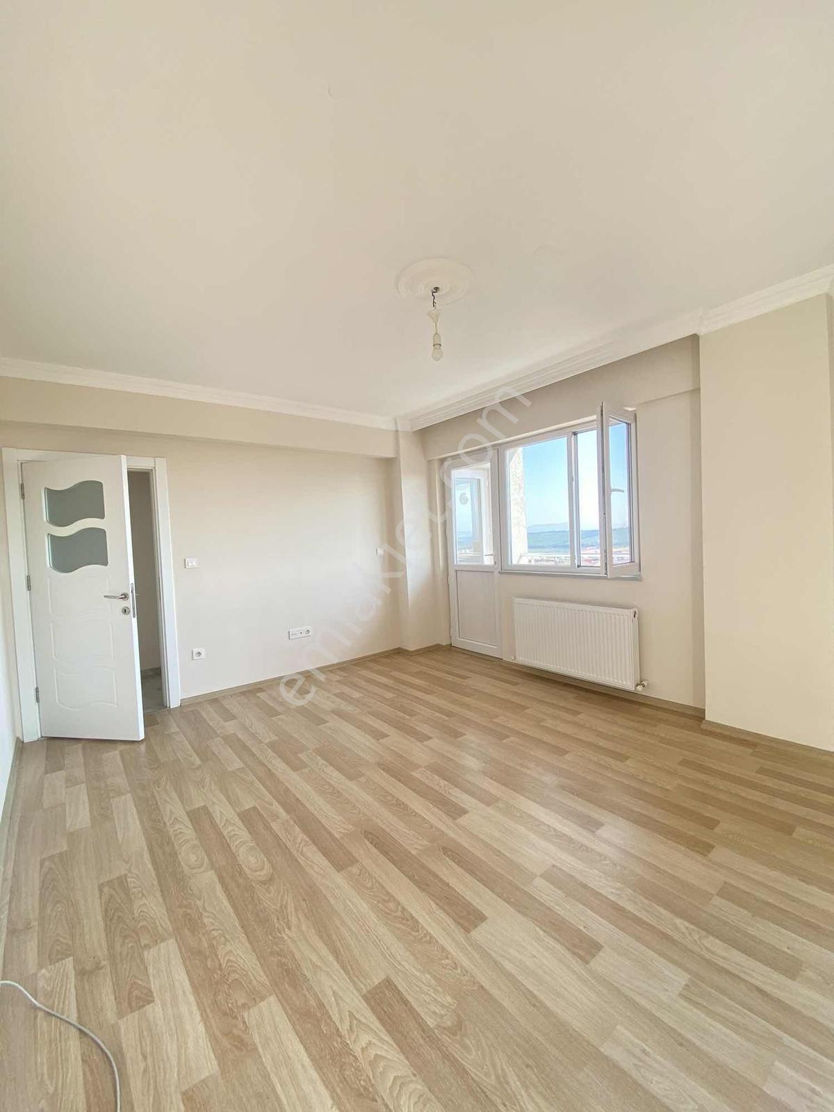 Cb Level'dan Merkezi Konumda 2+1 Ayrı Mutfak Kiralık Daire - Görsel 17
