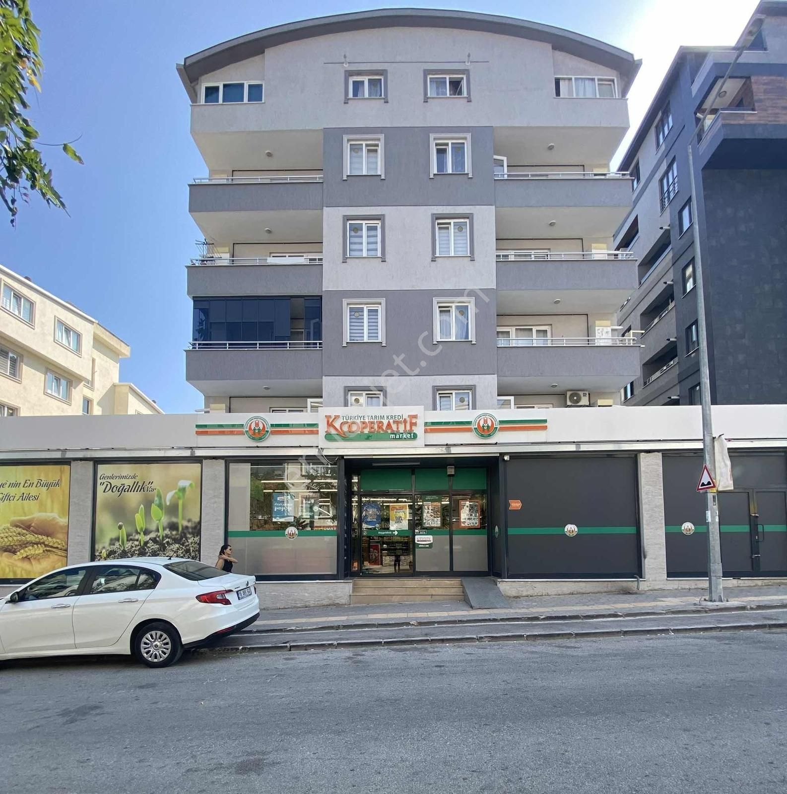 Cb Level'dan Merkezi Konumda 2+1 Ayrı Mutfak Kiralık Daire