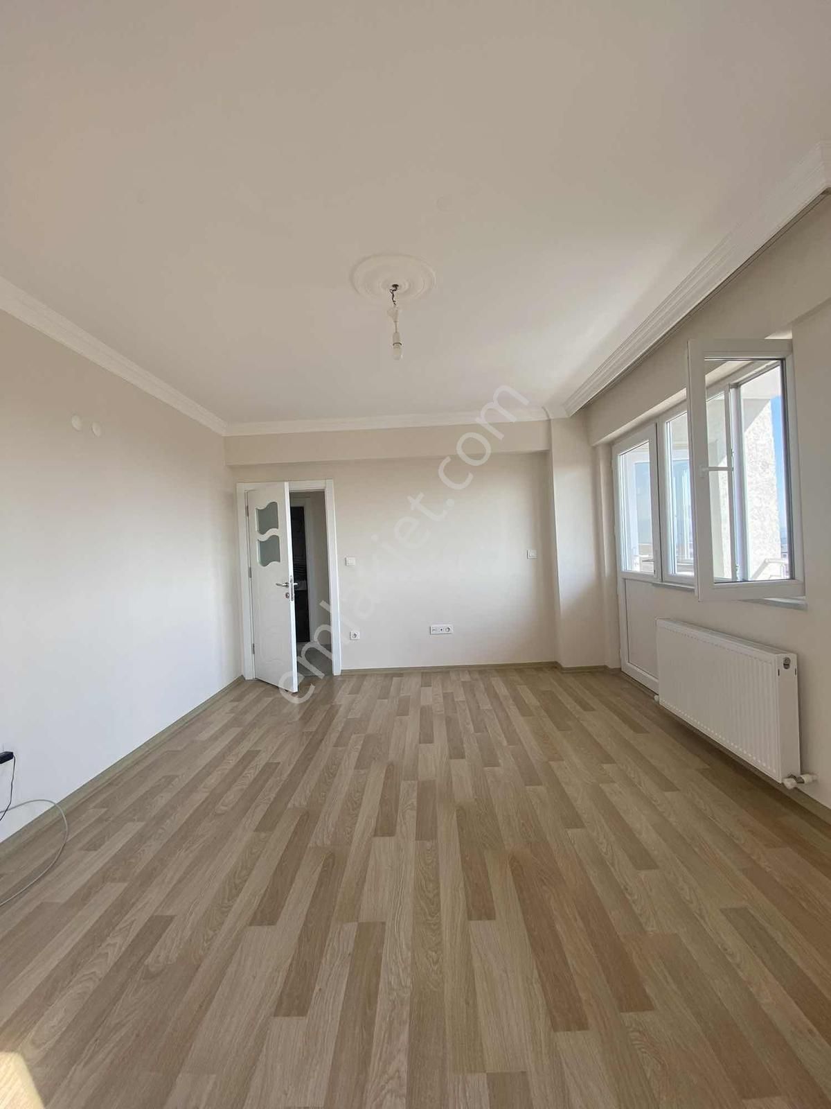 Cb Level'dan Merkezi Konumda 2+1 Ayrı Mutfak Kiralık Daire - Görsel 10
