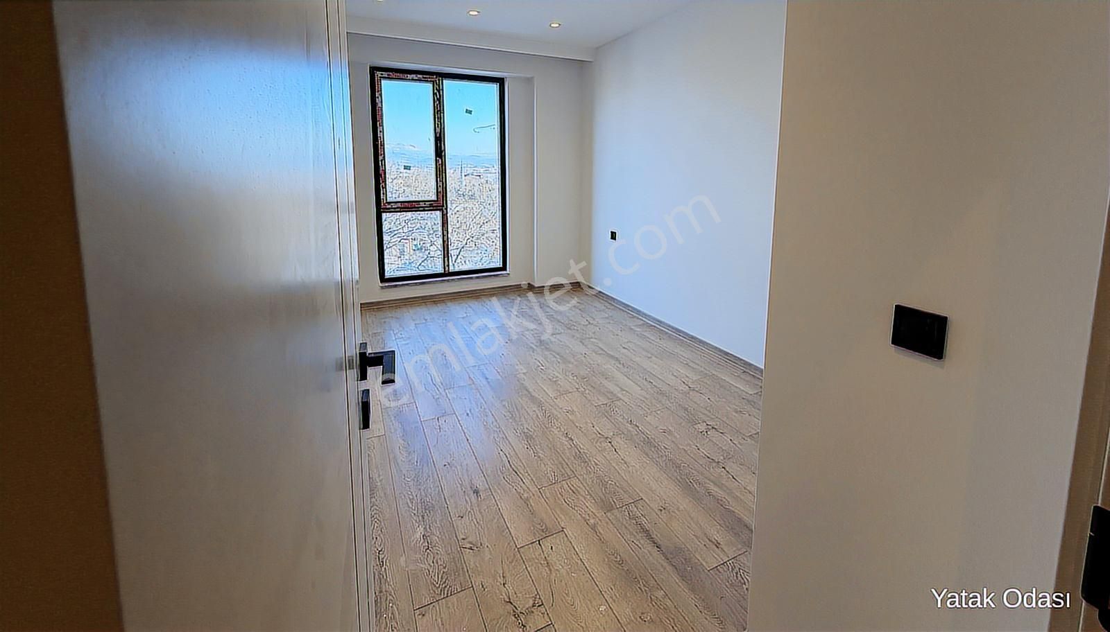 Prestijli Konum Balat Ada Sapphire'de Kiralık 1+1 - Görsel 11