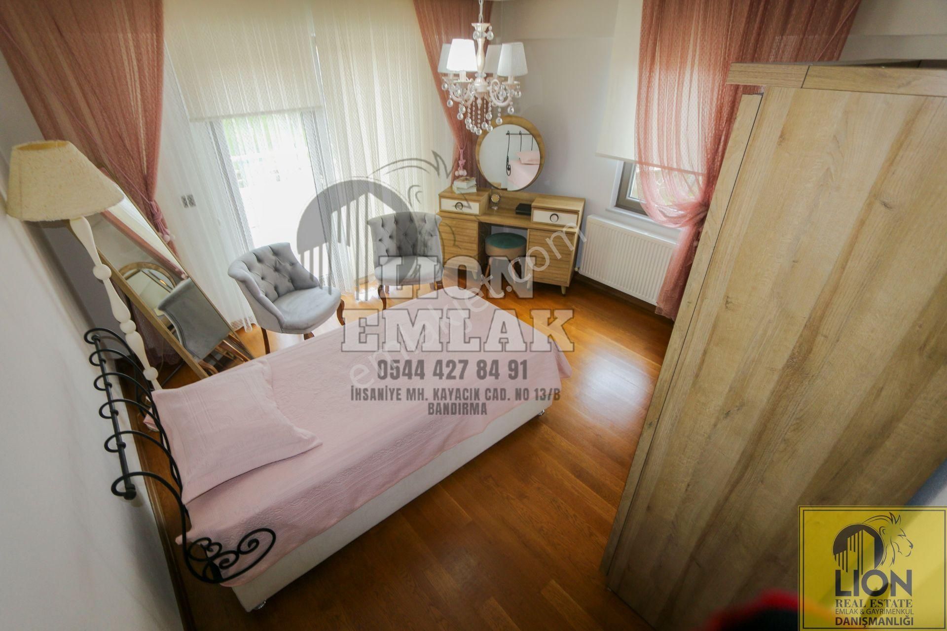 Lıon Emlak'tan İhsaniye'de Luks Tasarım Dubleks 3+1 Villa - Görsel 26