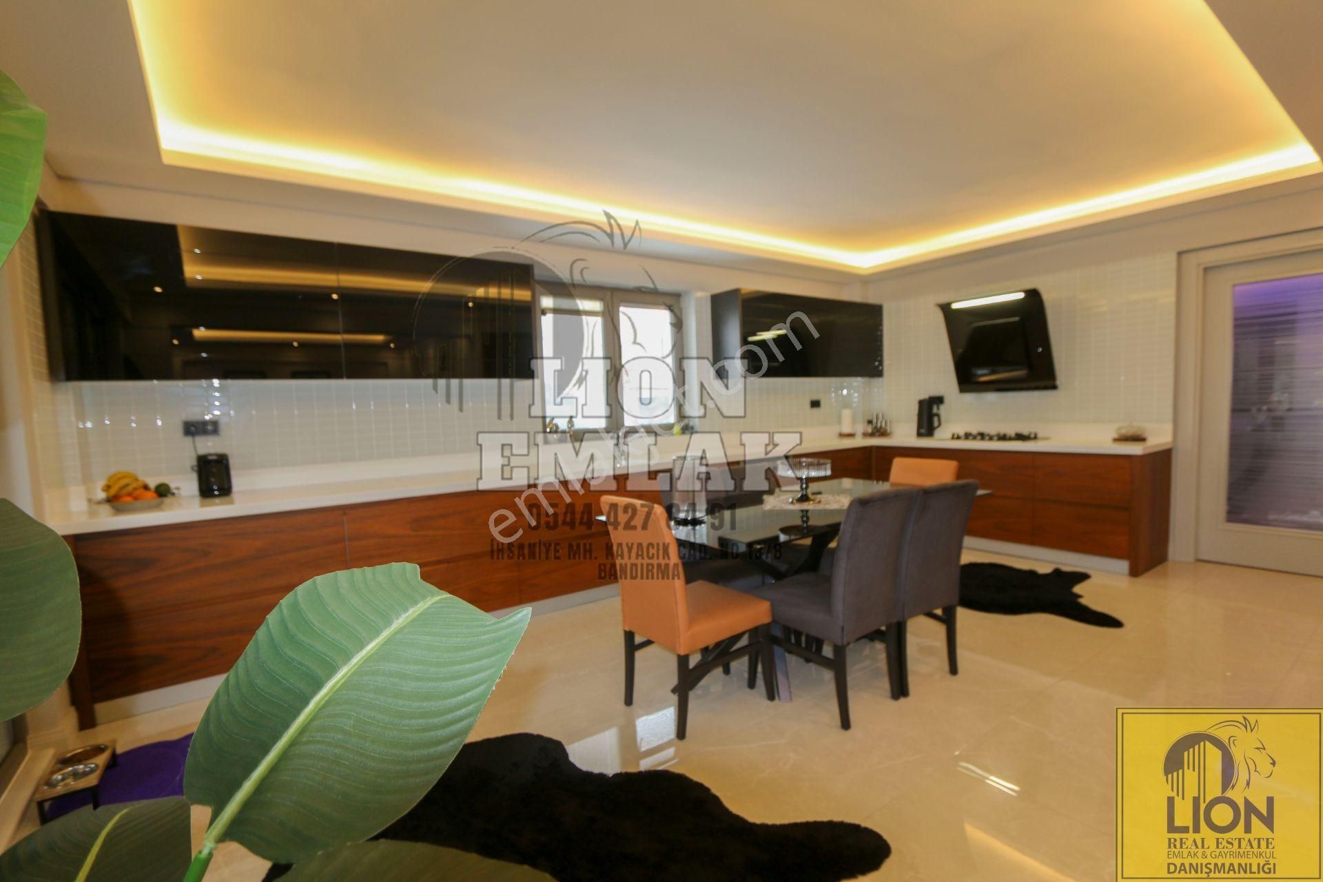 Lıon Emlak'tan İhsaniye'de Luks Tasarım Dubleks 3+1 Villa - Görsel 16