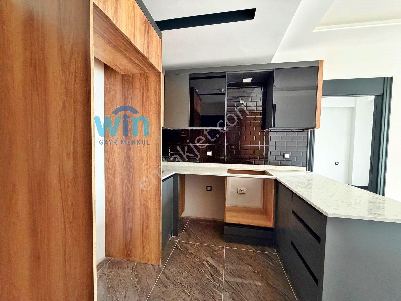 Win'den Çeşmeli'de Deniz Manzaralı Satılık Ultra Lüks 1+1 Daire - Görsel 9