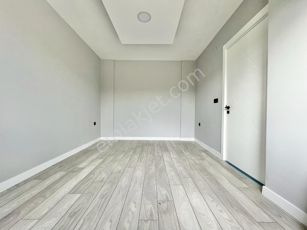 ✨akçay Ay Emlak'tan✨pelitköy'de Denize Sıfır Butik Sitede Yüzme Havuzlu Satılık 1+1 Lüks Daire - Görsel 15